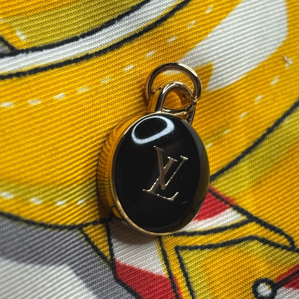 Louis Vuitton Black and Gold Charm Double-faced Small Charm